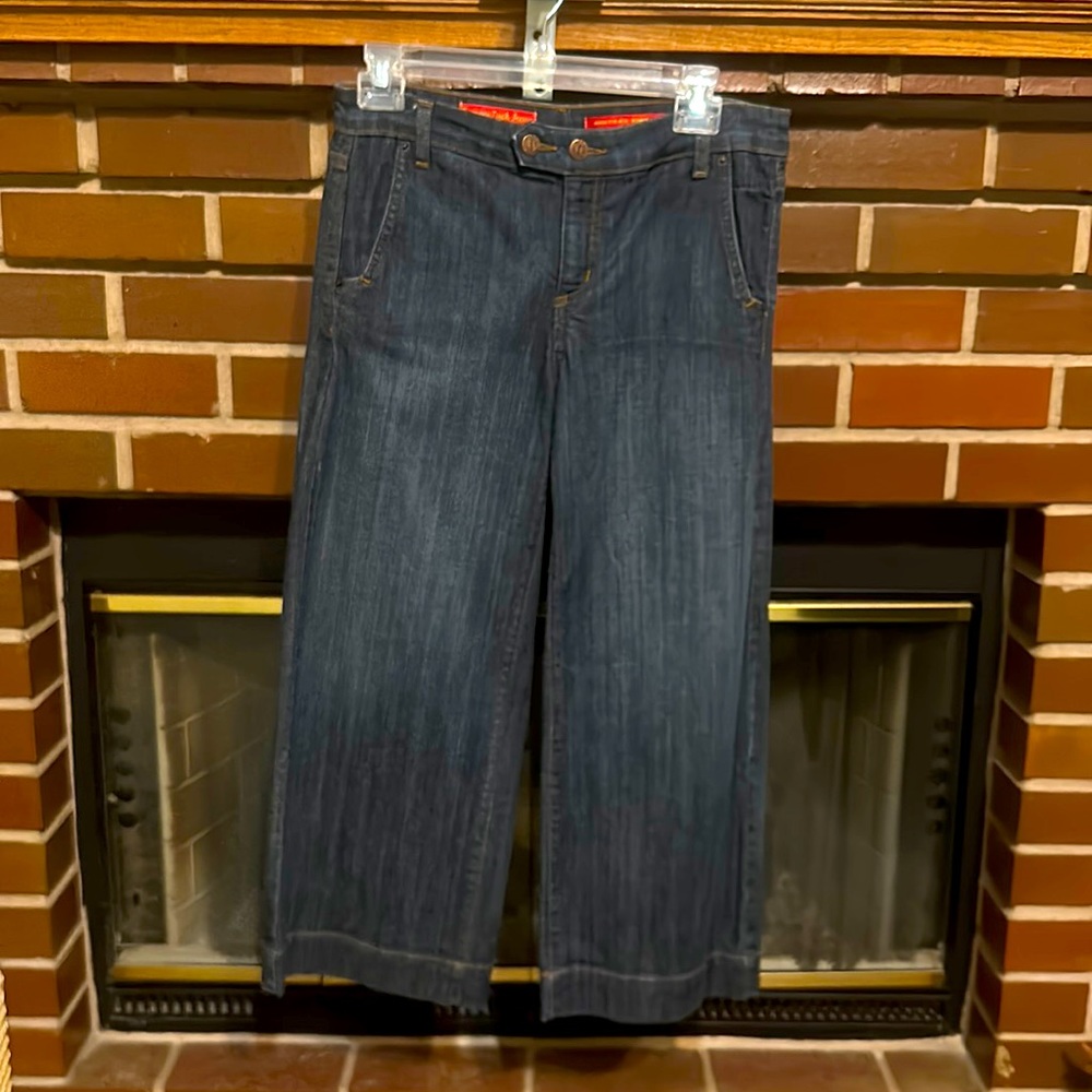 Nydj extra wide leg capri F05